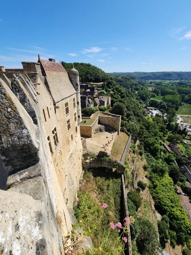 Château de Beynac, incontournable en Dordogne