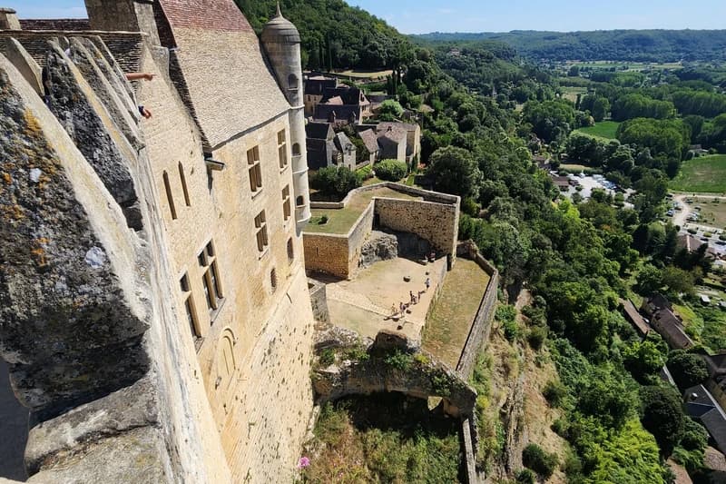 Château de Beynac, incontournable en Dordogne