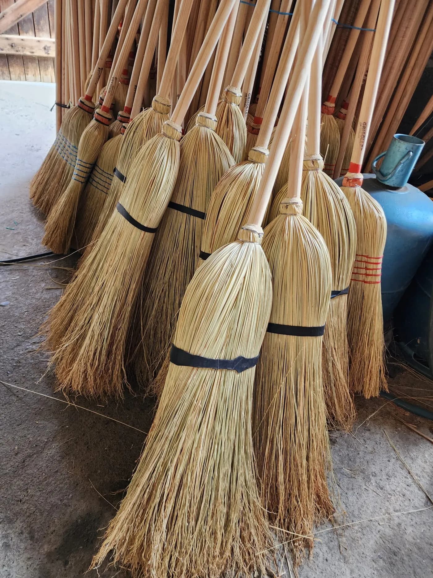 Les secrets du balai de paille de Grisolles