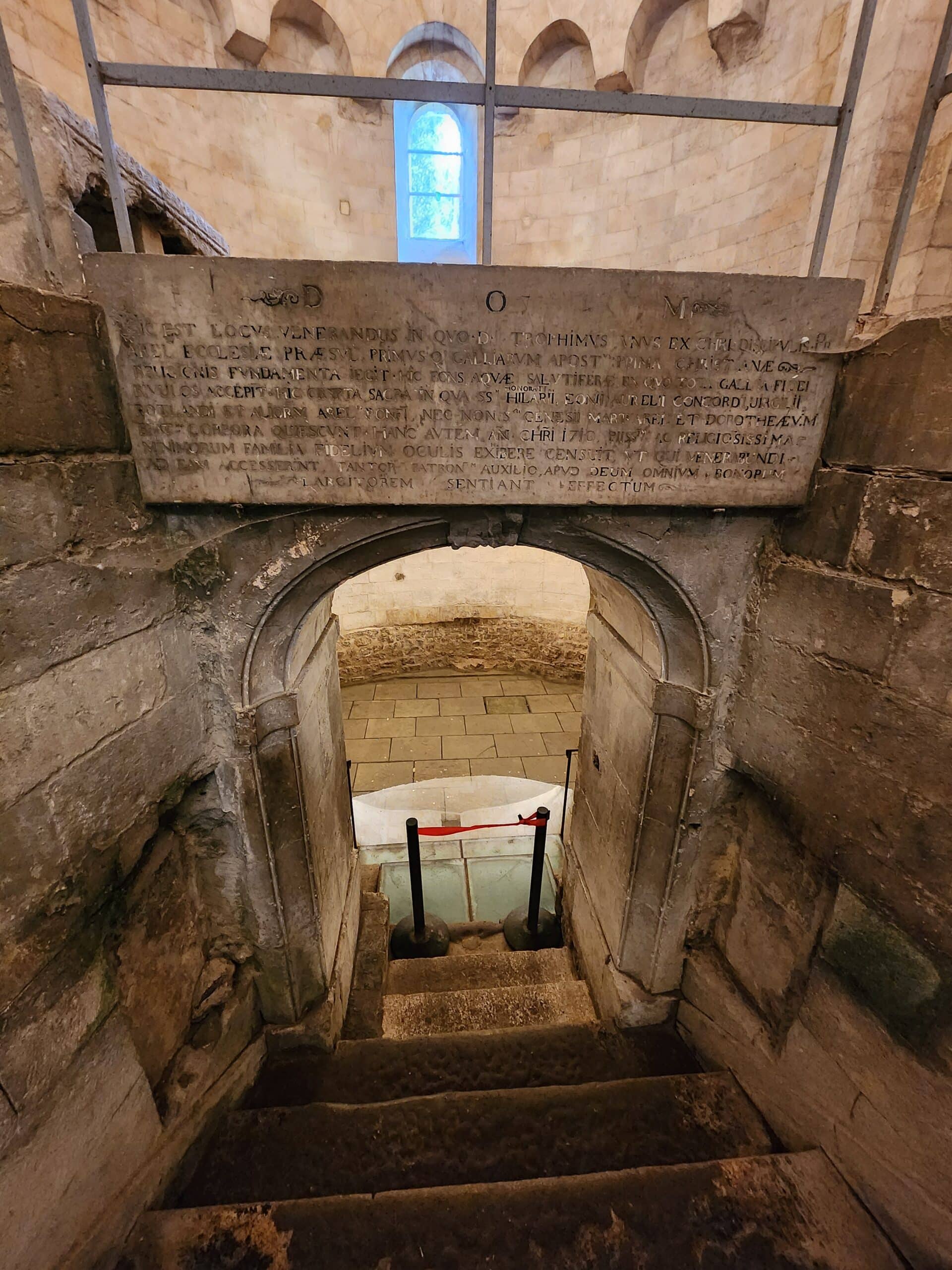 Crypte de l'église Saint Honorat