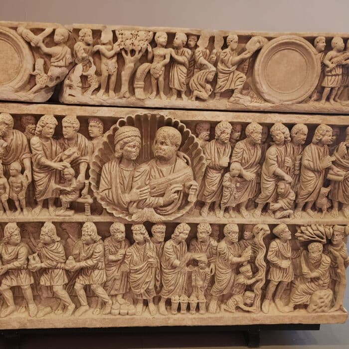 sarcophage au musée antique