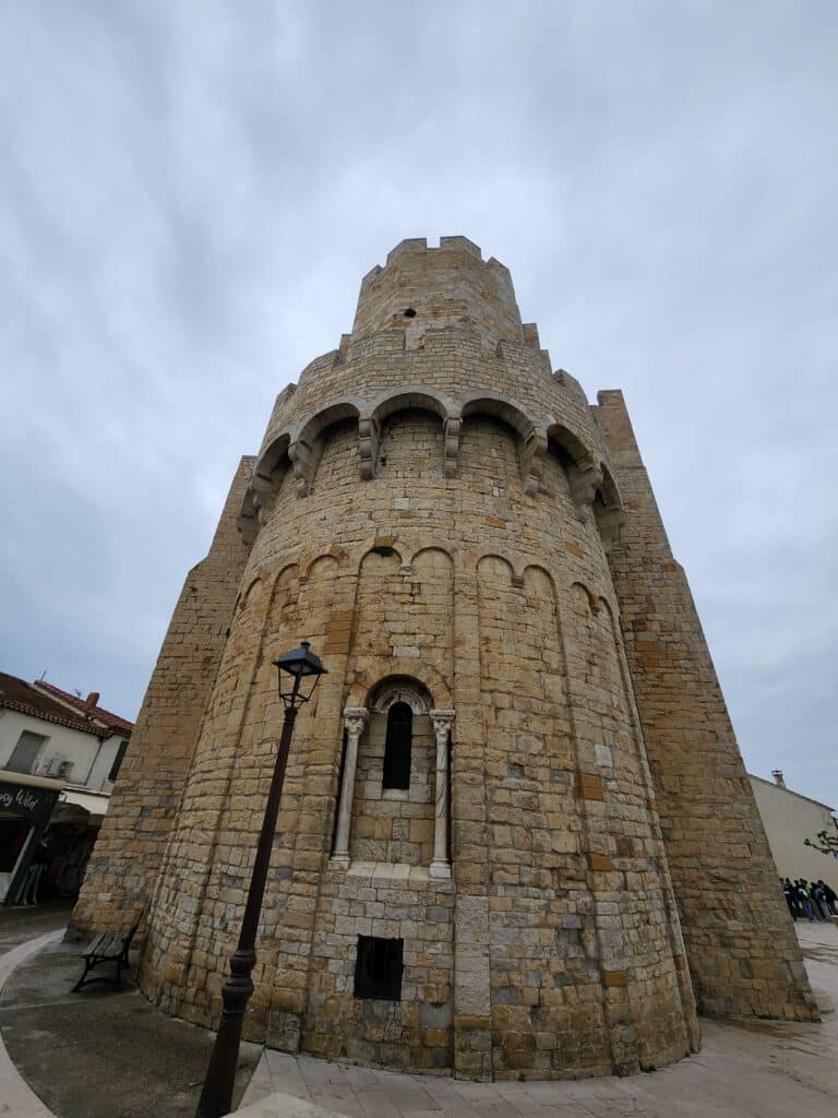 Tour-donjon