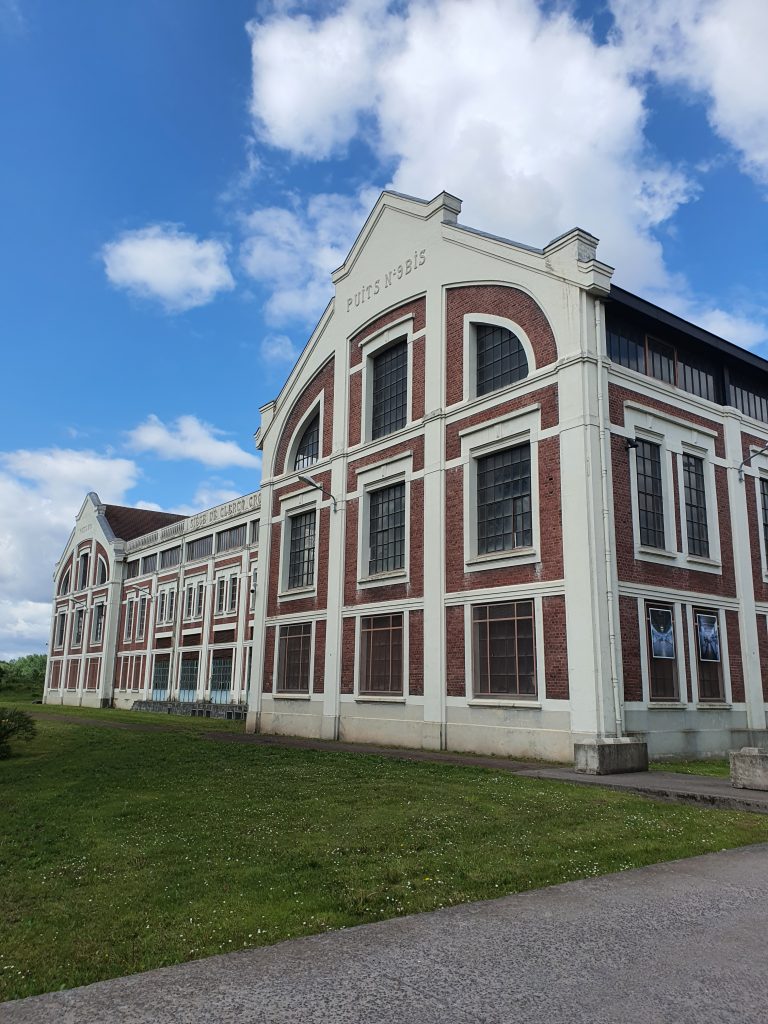 bâtiments du 9-9 bis