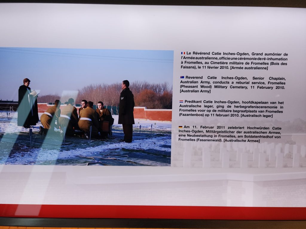 panneau sur la cérémonie