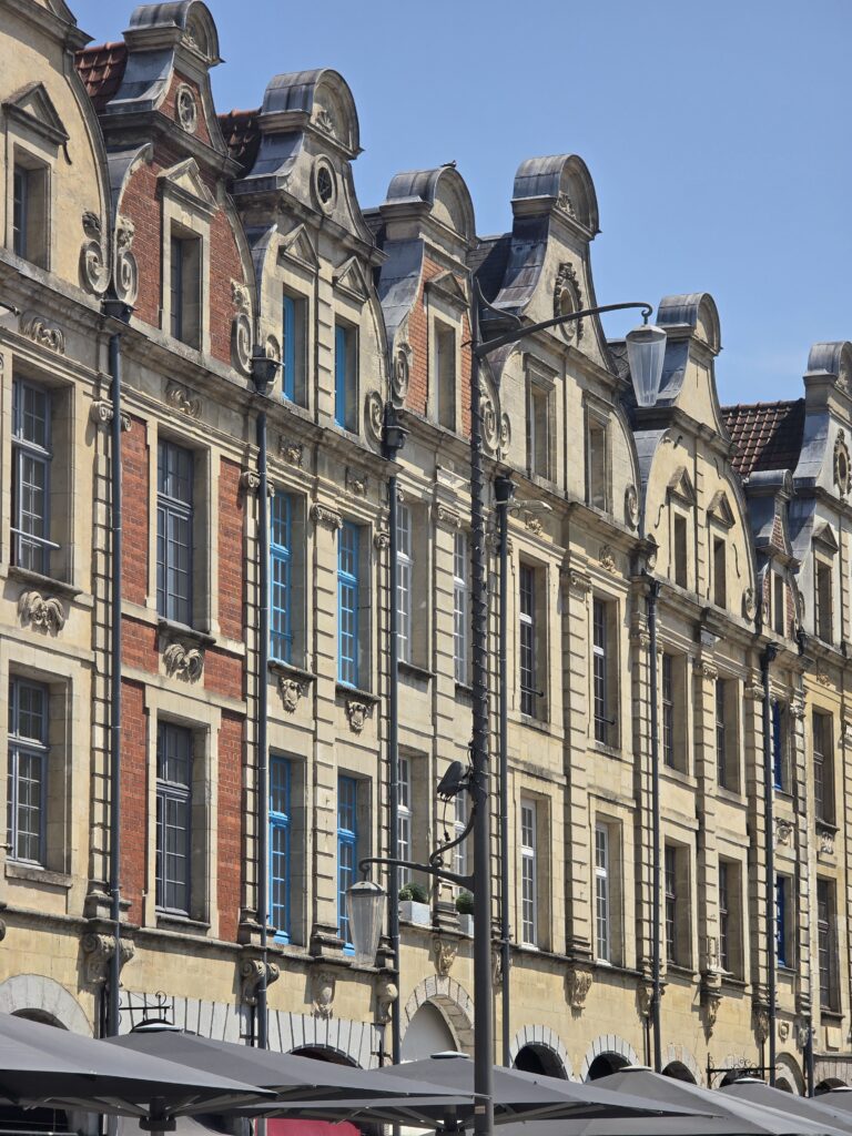 maisons alignées